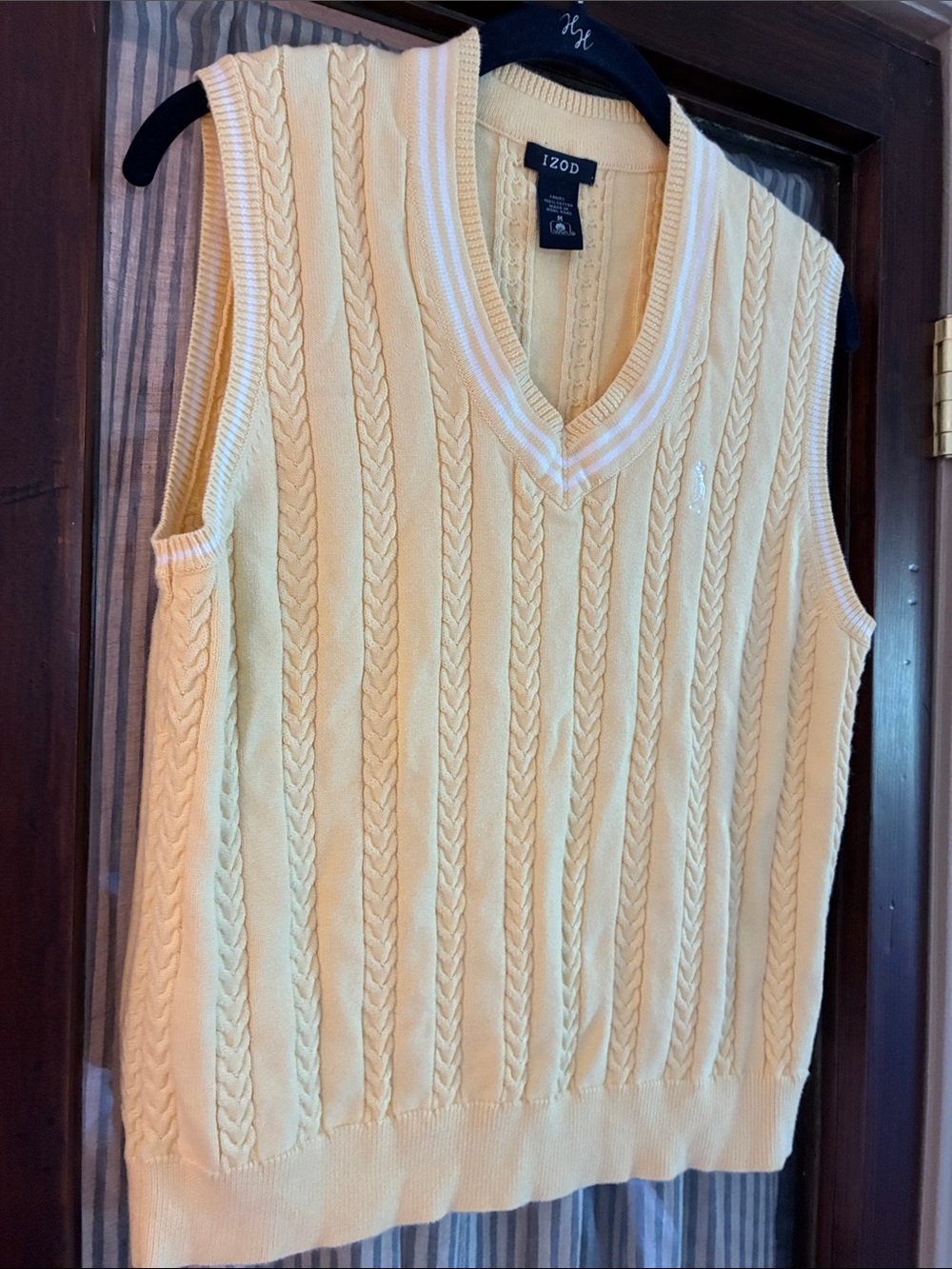 Izod Yellow Cable-Knit V-Neck Sweater Vest with White Trim - Picture 4 of 7